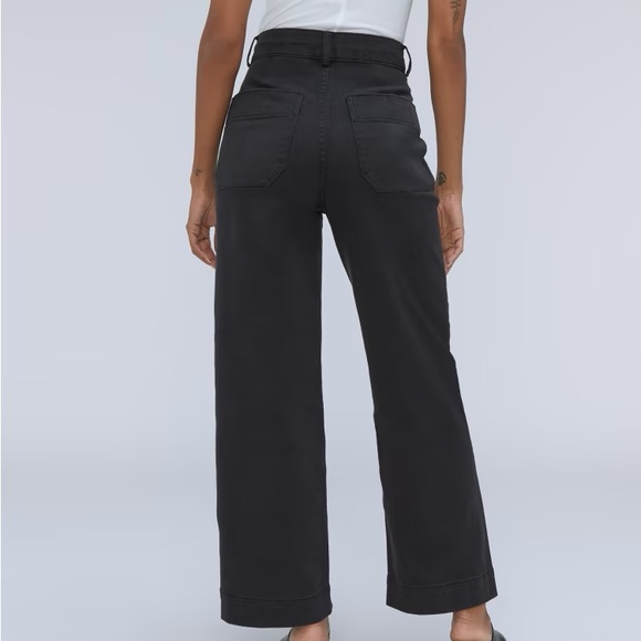 Everlane The Organic Cotton Wide Leg Pant in Black - Picture 5 of 8